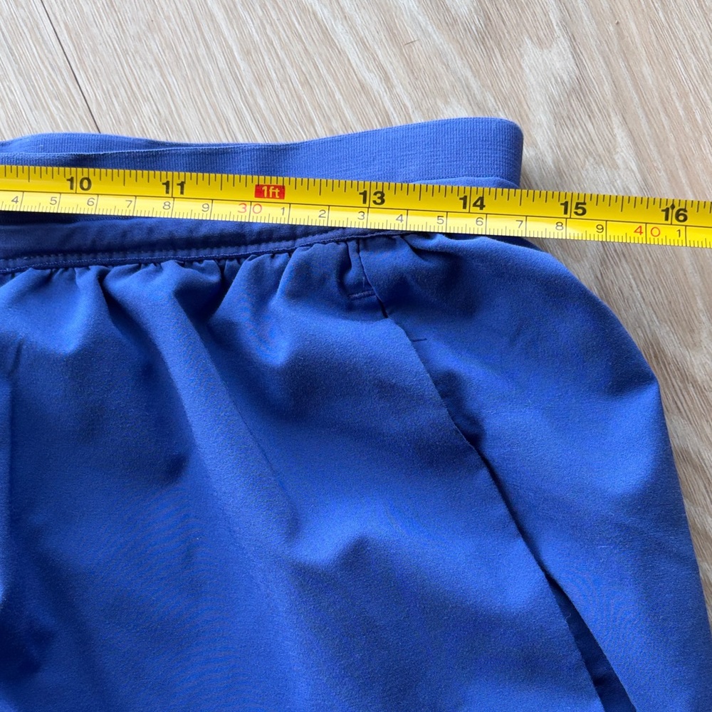 Nike 7” Stride Blue Shorts - Picture 7 of 7